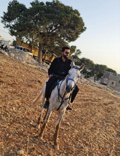 إِنَّ لِلَّهِ عَلَينا نِعَماً ●●●● وَلِأَيدينا عَلى الناسِ نِعَم
فَلَنا الفَضلُ...