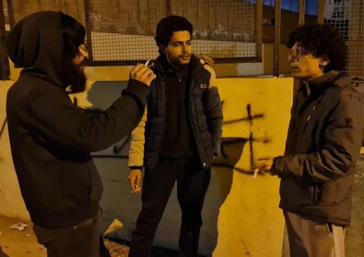 إنَّ للمرء أسوةً في رفاقه وعزاءً